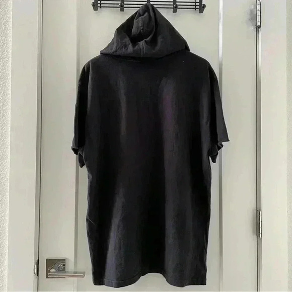 Urban Outfitters Black Pull-Over Short Sleeve Hoodie T-Shirt L - Picture 2 of 8